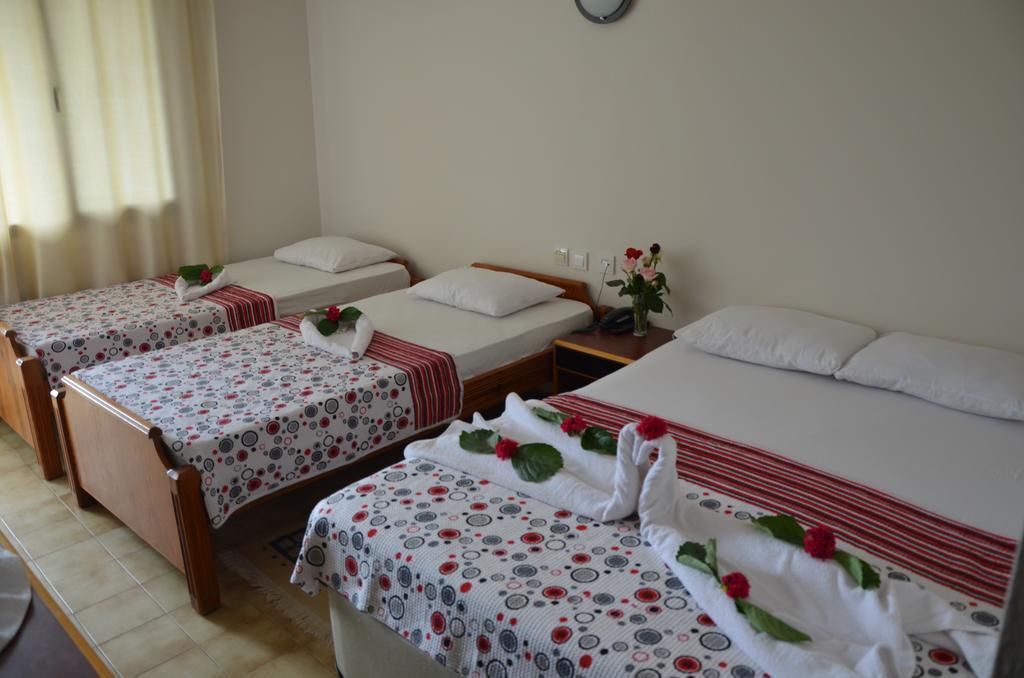 Dilek Hotel Menderes Номер фото